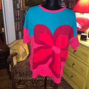 Soft surrounding never worn Eco sweater size L